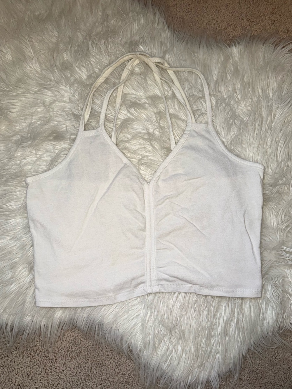 Large Bozzolo white crop top.